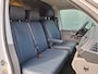 Volkswagen Transporter 2.0 TDI L1H1 150PK * Trekhaak * Navigatiesysteem * 3-Zits * Parkeercamera * 96.000KM! *