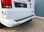 Volkswagen Transporter 2.0 TDI L1H1 150PK * Trekhaak * Navigatiesysteem * 3-Zits * Parkeercamera * 96.000KM! *