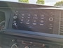 Volkswagen Transporter 2.0 TDI L1H1 150PK * Trekhaak * Navigatiesysteem * 3-Zits * Parkeercamera * 96.000KM! *