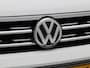 Volkswagen Tiguan 1.5 TSi ACT 150 Pk Automaat R line | Stoelverwarming | Panorama dak | Camera | Trekhaak | Keyless | 19 Inch | 160.773 Km !!