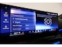 BMW 5-Serie Touring 530e xDrive M Sport Pro Edition / UNIEK!!! / M5 Look / M Sport Bodykit / Panoramadak / Stoelkoeling & -verwarming / Carbon interieur / Iconic Glow / Harman Kardon / Elektr. verstelbare voorstoelen + memory / HUD / Apple Carplay - Android Auto / Rondomzichtcamera / Premium BMW colour / Matrix LED / Achterbank verwarming / 21'' LMV / Lederen bekleding / Ambienteverlichting / Trekhaak (zwenkbaar)