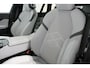 BMW 5-Serie Touring 530e xDrive M Sport Pro Edition / UNIEK!!! / M5 Look / M Sport Bodykit / Panoramadak / Stoelkoeling & -verwarming / Carbon interieur / Iconic Glow / Harman Kardon / Elektr. verstelbare voorstoelen + memory / HUD / Apple Carplay - Android Auto / Rondomzichtcamera / Premium BMW colour / Matrix LED / Achterbank verwarming / 21'' LMV / Lederen bekleding / Ambienteverlichting / Trekhaak (zwenkbaar)