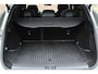 Lynk & Co 08 1.5 More | 200km Hybride | Stoelmassage, Verwarming en Ventilatie | Panoramadak | Matrix LED | Harman Kardon | 360° Camera | Getint glas | Bestuurdersstoel met geheugen | Sfeerverlichting | Apple Carplay | Dodehoekassistent | Adaptive Cruise Contol