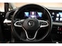 Volkswagen Golf 1.0 TSI 110pk Life Privacyglass ACC Navigatie