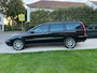 Volvo V70 2.4 T AWD 7-Persoons/Nwe Distributie&APK.