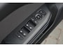 Kia K4 Sportswagon 1.6 T-GDi MHEV GT-Line Launch Edition | 150PK | Navi | Stoelverwarming | Camera | ACC | Kia K4 Sportswagon GT-Line 150 PK Mild Hybrid met 1.6 viercilinder, navigatie, stoelverwarming, achteruitrijcamera, adaptieve cruise control, keyless entry, Apple CarPlay/Android Auto, draadl