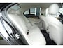 Mercedes-Benz C-klasse 350 e Lease Edition | 279PK | Navi | Trekhaak | AIRMATIC | Camera | Mercedes-Benz C-Klasse 350 e Lease Edition 279 PK Plug-in Hybrid met 2.0 viercilinder, navigatie, afneembare trekhaak, AIRMATIC luchtvering, achteruitrijcamera, stoelverwarming, 17-inch licht
