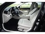 Mercedes-Benz C-klasse 350 e Lease Edition | 279PK | Navi | Trekhaak | AIRMATIC | Camera | Mercedes-Benz C-Klasse 350 e Lease Edition 279 PK Plug-in Hybrid met 2.0 viercilinder, navigatie, afneembare trekhaak, AIRMATIC luchtvering, achteruitrijcamera, stoelverwarming, 17-inch licht