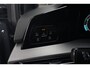 Volkswagen Golf 1.5 eTSI R-Line Edition | 150 PK | DSG | PANO | 360° | Adaptive Cruise Control | Sportief, modern en bijzonder compleet: deze Volkswagen Golf 1.5 eTSI R-Line uit 2026 combineert de sportieve uitstraling van de R-Line met de efficiënte 1.5 eTSI mild-hybrid aandrijflijn.