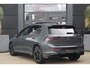 Volkswagen Golf 1.5 eTSI R-Line Edition | 150 PK | DSG | PANO | 360° | Adaptive Cruise Control | Sportief, modern en bijzonder compleet: deze Volkswagen Golf 1.5 eTSI R-Line uit 2026 combineert de sportieve uitstraling van de R-Line met de efficiënte 1.5 eTSI mild-hybrid aandrijflijn.
