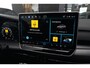 Volkswagen Golf 1.5 eTSI R-Line Edition | 150 PK | DSG | PANO | 360° | Adaptive Cruise Control | Sportief, modern en bijzonder compleet: deze Volkswagen Golf 1.5 eTSI R-Line uit 2026 combineert de sportieve uitstraling van de R-Line met de efficiënte 1.5 eTSI mild-hybrid aandrijflijn.