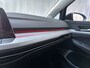 Volkswagen Golf 1.0 TSI 110pk Life Sfeerverlichting Navigatie App-Connect DAB+