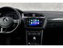 Volkswagen Tiguan Allspace 1.5 TSI Business R-line | Trekhaak | Adaptieve cruise control | LED koplampen