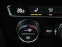 Volkswagen Passat 1.5 TSI Highline Business R | Pano.Dak | LED | Apple Carplay | R-Line | Stoelverwarming |