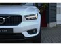 Volvo XC40 2.0 T4 AWD R-Design | Trekhaak | Stuur- en stoelverwarming | BLIS | Memory Seat | Adaptieve Cruise met Stuurhulp | Lava Orange interieur