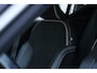 Volvo XC40 2.0 T4 AWD R-Design | Trekhaak | Stuur- en stoelverwarming | BLIS | Memory Seat | Adaptieve Cruise met Stuurhulp | Lava Orange interieur