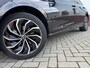 Volkswagen Golf 1.5 eTSI Style | Digital Cockpit | Full LED | IQ Drive | Sfeerverlichting | CarPlay | Climate | Adaptive Cruise | Navigatie