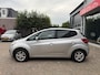 Kia Venga 1.4 CVVT Vibe Trekhaak, Panorama dak, Cruise, Bluetooth, Camera, Navi.