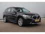 BMW X1 xDrive25e Business Edition Plus Trekhaak Leder LED Navigatie Head up Display Stoelverwarming 18 inch LMV Elektrische Achterklep