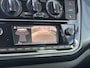 Volkswagen Up! 1.0 65pk Move Up! Cruise | Stoelverwarming | Camera | 4-season | Mistlampen | Bluetooth | Rijklaar incl. 1 jaar Bovag garantie
