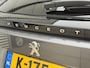 Peugeot 2008 1.2 PureTech Blue Lease Allure 2e Eigenaar|Navi|Camera|D-riem vv in 2025|i-Cockpit|Trekhaak|Cruise|Carplay|Clima|PDC V+A|Elek ramen|Nieuwe APK bij Aflevering