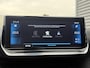 Peugeot 2008 1.2 PureTech Blue Lease Allure 2e Eigenaar|Navi|Camera|D-riem vv in 2025|i-Cockpit|Trekhaak|Cruise|Carplay|Clima|PDC V+A|Elek ramen|Nieuwe APK bij Aflevering
