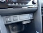 Toyota Yaris Cross 1.5 Hybrid 116 Active Comfort Pack | Dodehoekherkenning, Parkeersensoren, Stoel + Stuurverwarming, Lichtmetalen velgen