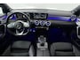Mercedes-Benz A-klasse 250 e (PANORAMADAK, ELEKT. STOELEN, SFEERVERLICHTING, ADAPTIEVE CRUISE)