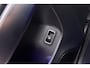 Mercedes-Benz A-klasse 250 e (PANORAMADAK, ELEKT. STOELEN, SFEERVERLICHTING, ADAPTIEVE CRUISE)