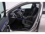 Mercedes-Benz A-klasse 250 e (PANORAMADAK, ELEKT. STOELEN, SFEERVERLICHTING, ADAPTIEVE CRUISE)