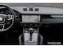 Porsche Cayenne 3.0 E-Hybrid 462Pk | Tech Art | Sport-Design Pakket | Akrapovic | Luchtvering | Panoramadak | 360° Camera | 22''