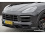 Porsche Cayenne 3.0 E-Hybrid 462Pk | Tech Art | Sport-Design Pakket | Akrapovic | Luchtvering | Panoramadak | 360° Camera | 22''