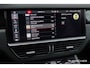Porsche Cayenne 3.0 E-Hybrid 462Pk | Tech Art | Sport-Design Pakket | Akrapovic | Luchtvering | Panoramadak | 360° Camera | 22''
