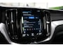 Volvo XC60 2.0 Recharge T8 AWD R-Design 390PK * Pano - Trekhaak - B&W - Head Up - 360° Cam - Luchtvering *