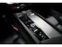 Volvo XC60 2.0 Recharge T8 AWD R-Design 390PK * Pano - Trekhaak - B&W - Head Up - 360° Cam - Luchtvering *