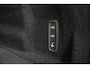 Volvo XC60 2.0 Recharge T8 AWD R-Design 390PK * Pano - Trekhaak - B&W - Head Up - 360° Cam - Luchtvering *
