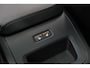 Volvo XC60 2.0 Recharge T8 AWD R-Design 390PK * Pano - Trekhaak - B&W - Head Up - 360° Cam - Luchtvering *