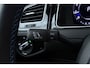Volkswagen Golf 2.0 TSI 4Motion R | MILTEK | Maxton Design | Panoramadak | Camera | CarPlay | Stoelverwarming | Adap. Cruise |