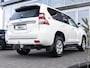Toyota Land Cruiser 2.8 D-4D-F Challenger Blind Van | Cruise Control | Leder | Trekhaak | Navigatie | Elektrische stoelen |