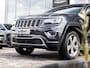 Jeep Grand Cherokee 3.0 CRD Overland | Pano | Leder | Elektrische Stoelen | Camera | ACC | Grijs kenteken