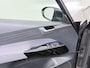 Volkswagen ID.3 62kWh SOH 91% Adap.Cruise Stoel+Stuurverwarming Navi Ecc Apple Carplay Android Auto DAB All-Season Banden Isofix Bluetooth Keyless start Rijstrooksensor 1e Eigenaar Dealeronderhouden Origineel Nederlandse Auto
