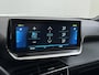 Peugeot e-2008 EV GT Pack SOH 90% Panoramadak Adap.Cruise 360°Camera Stoelverwarming Apple Carplay Android Auto 50kWh Navi Ecc Lmv Led Lane Assist Voorruitverwarming 1e Eigenaar Dealeronderhouden Origineel Nederlandse Auto