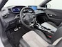 Peugeot e-2008 EV GT Pack SOH 90% Panoramadak Adap.Cruise 360°Camera Stoelverwarming Apple Carplay Android Auto 50kWh Navi Ecc Lmv Led Lane Assist Voorruitverwarming 1e Eigenaar Dealeronderhouden Origineel Nederlandse Auto