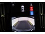 Volvo XC40 B4 (M-HYBRID) PLUS DARK -PANO.DAK|HARMAN/KARDON|CAMERA|POWER-SEATS|VERW.VOORRUIT|PRIVACY.GLAS|TREKHAAK|18"