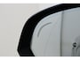 Volvo XC40 B4 (M-HYBRID) PLUS DARK -PANO.DAK|HARMAN/KARDON|CAMERA|POWER-SEATS|VERW.VOORRUIT|PRIVACY.GLAS|TREKHAAK|18"