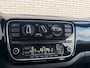 Volkswagen Up! 1.0 high up! Airco & 4 seizoenenbanden