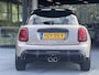 MINI Cooper S 5-Deurs 2.0 John Cooper Works Automaat 178PK | Panoramadak | HUD | Camera | Navigatie | Adaptieve Cruise Control | Stoelverwarming