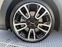 MINI Cooper S 5-Deurs 2.0 John Cooper Works Automaat 178PK | Panoramadak | HUD | Camera | Navigatie | Adaptieve Cruise Control | Stoelverwarming