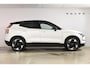 Volvo EX30 272PK Single Motor Extended Range Plus 69 kWh / Adaptive Cruise Control / Harman Kardon / Stoelverwarming / Stuurverwarming / Achteruitrijcamera / Elektrische achterklep / Parkeersensoren V+A