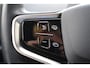 Volvo EX30 272PK Single Motor Extended Range Plus 69 kWh / Adaptive Cruise Control / Harman Kardon / Stoelverwarming / Stuurverwarming / Achteruitrijcamera / Elektrische achterklep / Parkeersensoren V+A